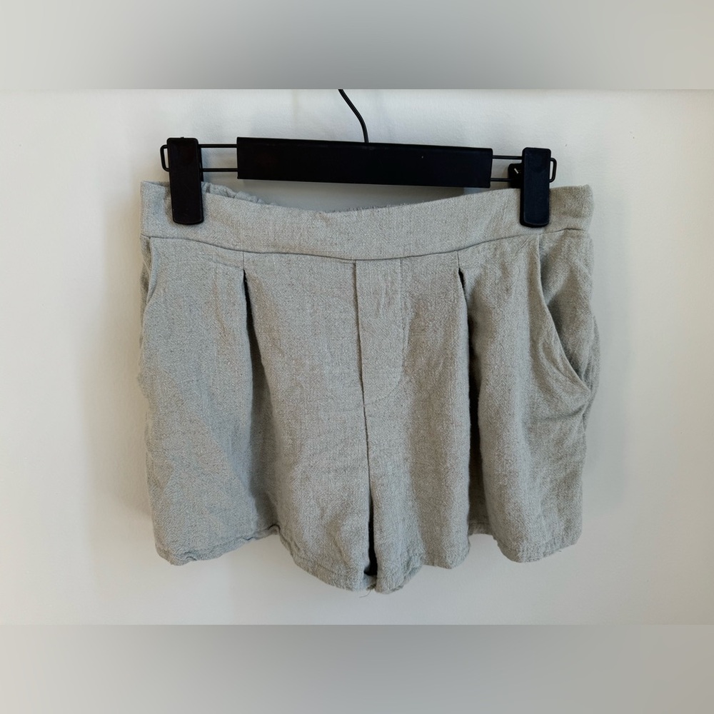 Altar’d State | Sage Green Shorts with Pockets M